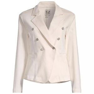 Nic + Zoe Femme Denim Blazer
Size 10 – Excellent Condition